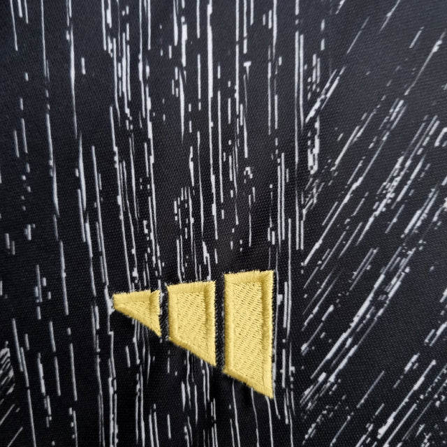 Camisa Seleção da Argentina Edição Especial 22/23 - Torcedor Adidas Masculina - Preta com detalhes em branco e dourado