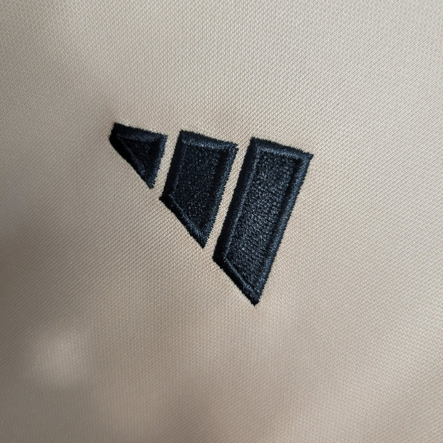 Jaqueta Corta-Vento São Paulo 23/24 Masculina Adidas -Bege com detalhes em preto