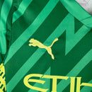 Kit Infantil Manchester City Goleiro Puma 23/24 - Verde com detalhes em amarelo