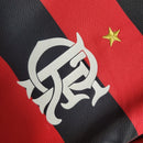 Camisa Retrô Flamengo I 2009 manga longa - Nike Masculina - Vermelha e preta com detalhes em branco e dourado