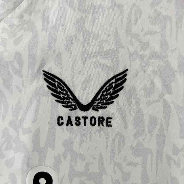 Kit Infantil Atlético de Bilbao III 23/24 Castore - Branco com detalhes em vermelho e preto