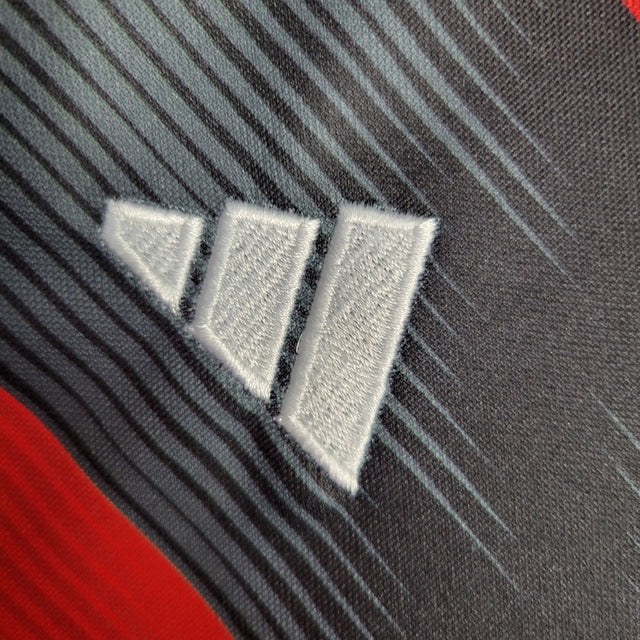 Kit Infatil Flamengo I 23/24 Adidas - Vermelho com detalhes em preto