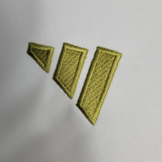 Camisa Cruzeiro Edição Especial 23/24 Torcedor Masculina - Branca com detalhes em dourado