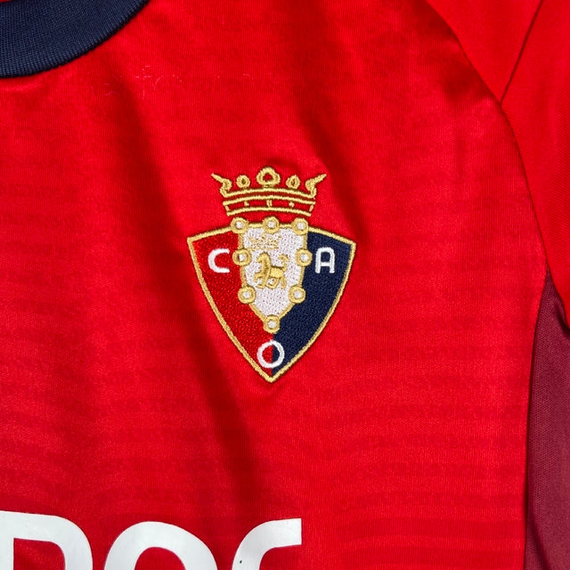Kit Infantil Osasuna I Adidas 23/24 - Vermelho com detalhes em azul e branco