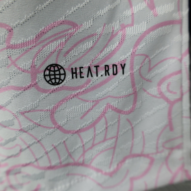 Camisa Seleção do Japão 23/24 - Jogador Adidas Masculina - Branca com detalhes em rosa