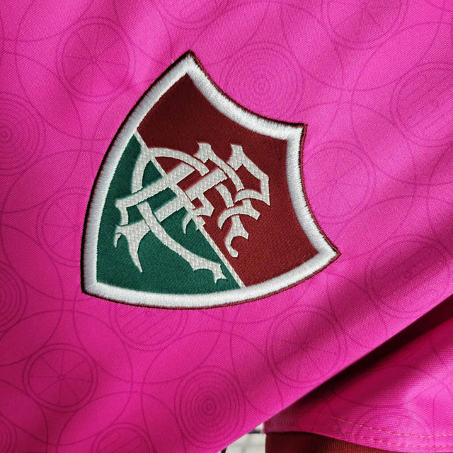 Camisa Fluminense Edição especial outubro rosa 23/24 - Feminina Umbro - Rosa com detalhes em tricolor