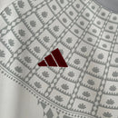 Camisa Seleção México Edição Especial 23/24 - Torcedor Adidas Masculina - Branca com detalhes em vermelho e amarelo