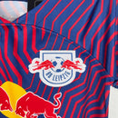 Kit Infantil Red Bull Leipzig II 23/24 - Nike - Azul com detalhes em vermelho