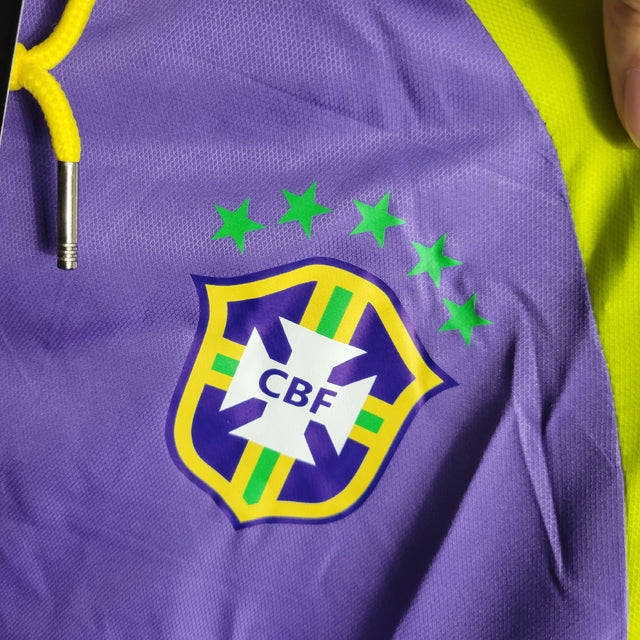 Jaqueta Corta-Vento Brasil 23/24 Masculino Nike - Roxo com detalhes em amarelo