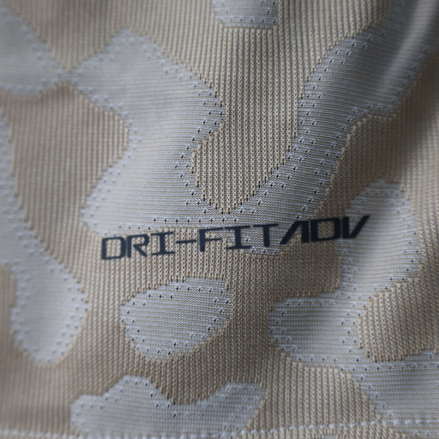 Camisa Paris Saint-Germain IV 23/24 - Jogador Jordan Masculina - Bege