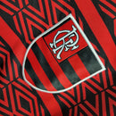 Jaqueta Corta-Vento Flamengo 22/23 Masculina Umbro - Vermelho com detalhes em preto