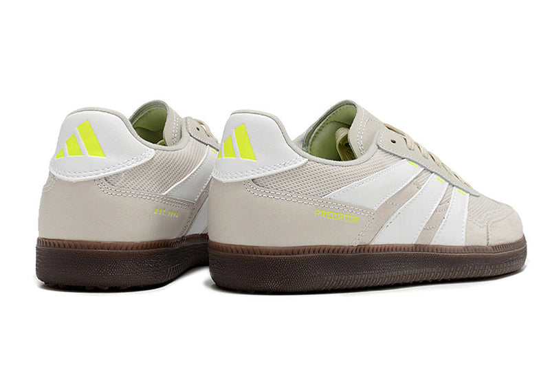 Chuteira Adidas Futsal Predator 24 League Low Freestyle - Bege e Branco