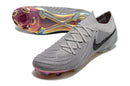 Chuteira Nike Phantom GX2 Elite Campo FG