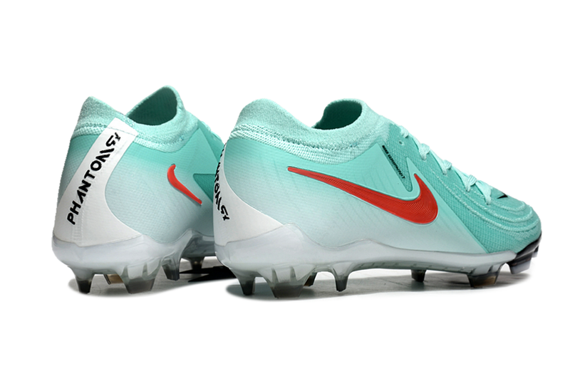 Chuteira Nike Phantom GX2 Elite Campo FG