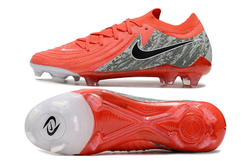 Chuteira Nike Phantom GX2 Elite Campo FG