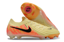 Chuteira Nike Phantom GX2 Elite Campo FG