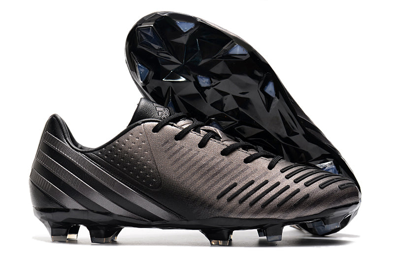 Chuteira de Campo Adidas Predator Lethal Zone FG