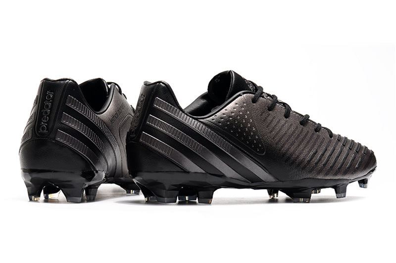 Chuteira de Campo Adidas Predator Lethal Zone FG