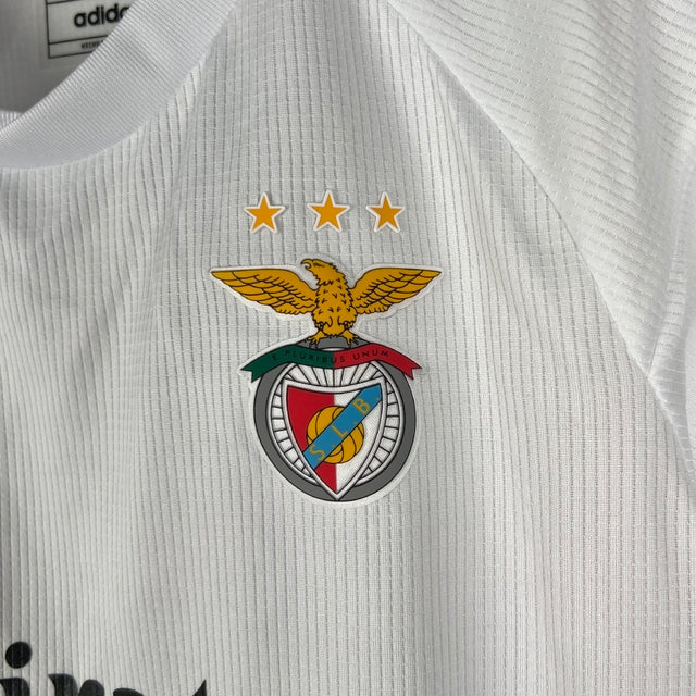Kit Infantil Benfica II 23/24 - Adidas - Branco com detalhes em vermelho