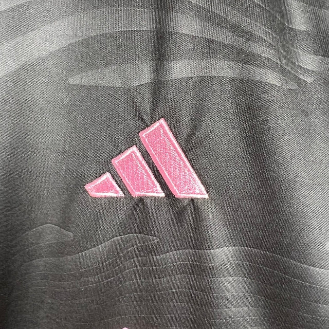 Camisa Inter Miami II 23/24 -  Adidas Feminina - Preta com detalhes em rosa