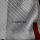 Camisa Seleção do Senegal I 23/24- Jogador Puma Masculina - Branca com detalhes em vermelho e amarelo e verde