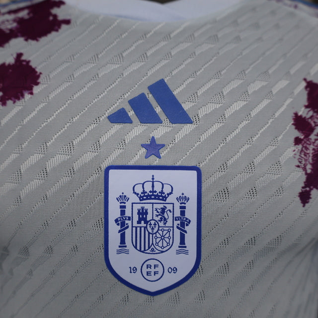Camisa Seleção da Inglaterra Edição Especial 23/24 - Jogador Adidas Masculina - Branca com detalhes em roxo e azul