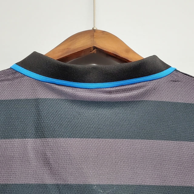 Camisa Retrô Inter de Milão II 1997/1998 - Masculina Umbro - Preta e cinza
