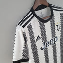 Camisa Juventus I 22/23 - Torcedor Adidas Masculina - Branca e preta