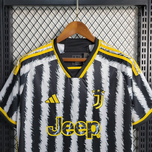 Camisa Juventus I 23/24 - Torcedor Adidas Masculina - Preto e branca