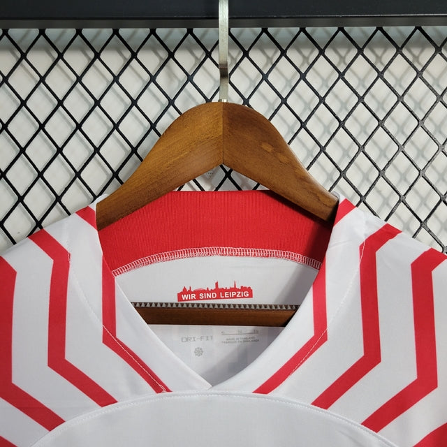 Camisa Red Bull Leipzig I 23/24 - Torcedor Nike Masculina - Branca com detalhes em vermelho