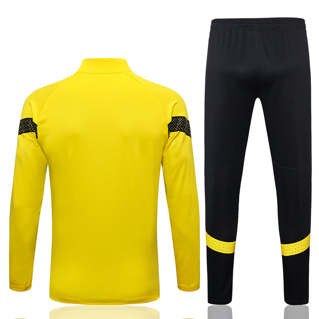 Conjunto Borussia Dortmund 23/24 - Masculino Puma - Amarelo