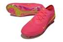 Chuteira Campo Nike Phantom 6 Elite FG - Rosa