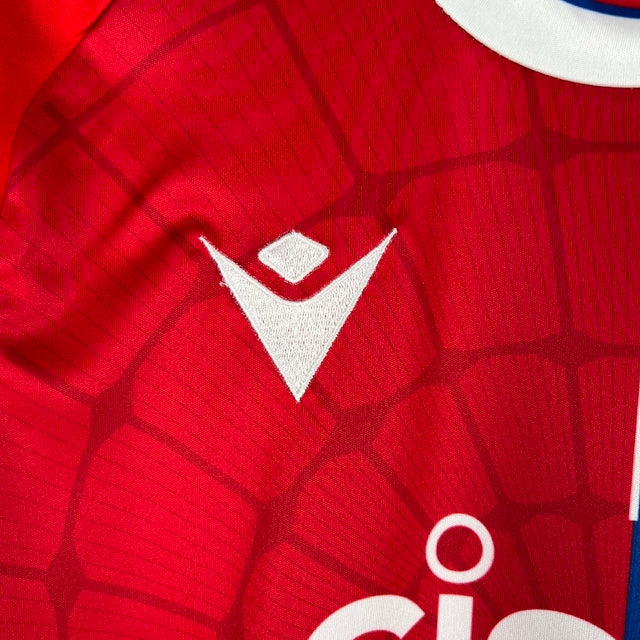 Kit Infantil Crystal Palace I Macron 23/24 - Vermelho e azul com detalhes em branco