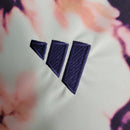 Camisa Seleção Japão Edição Especial 23/24 - Torcedor Adidas Masculina - Branca com detalhes em bege e roxo