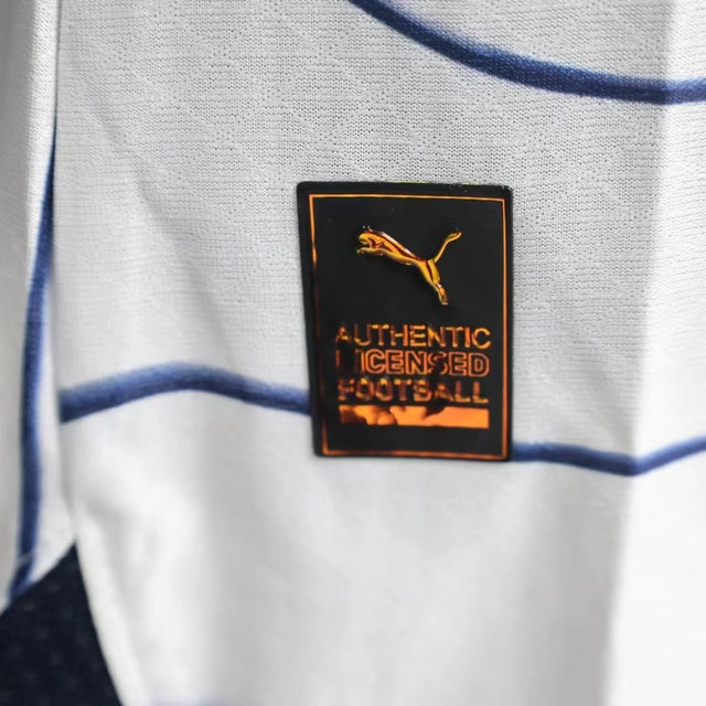 Camisa Manchester City Edição especial 24/25 - Jogador Puma Masculina - Branca com detalhes em azul
