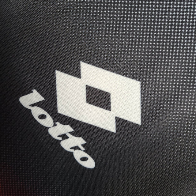 Camisa Retrô AC Milan Treino 1995/1996 - Masculina Lotto - Vermelha e preta