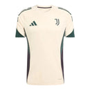 Camisa Juventus Treino 25/26 - Torcedor Adidas Masculina - Bege e verde