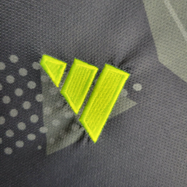 Camisa Seleção da Alemanha Goleiro 24/25 - Torcedor Adidas Masculina - Cinza com detalhes em laranja e amarelo