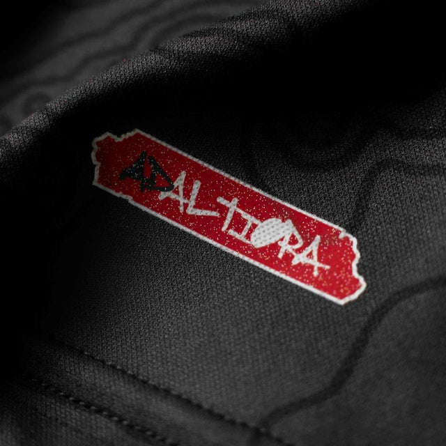 Camisa Red Bull Bragantino II 24/25 -  Feminina - Preta com detalhes em vermelho