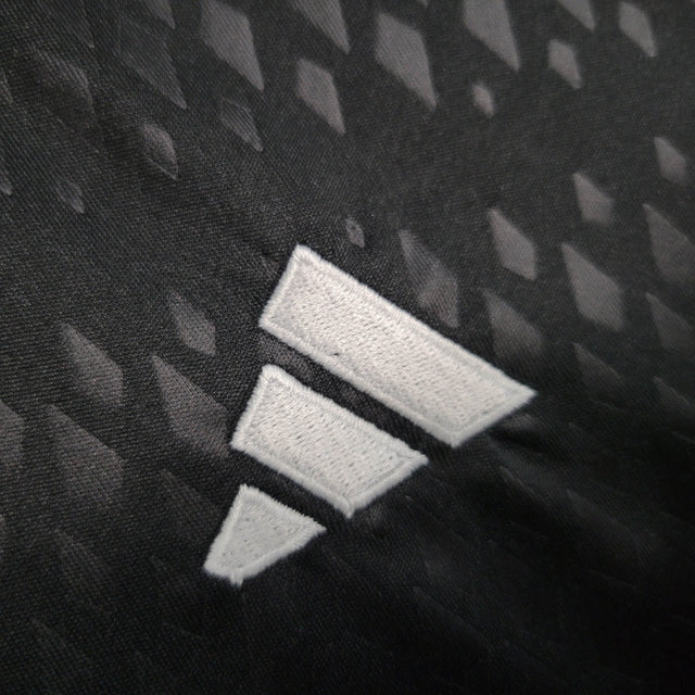 Kit Infantil Maccabi II 23/24 - Adidas - Preto com detalhes em branco