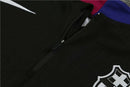 Conjunto Barcelona Treino 25/26 - Masculino Nike - Preto com detalhes em azul e vermelho