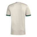 Camisa Bayern de Munique Edição Especial Oktoberfest 25/26 - Torcedor Adidas Masculina - Bege e verde