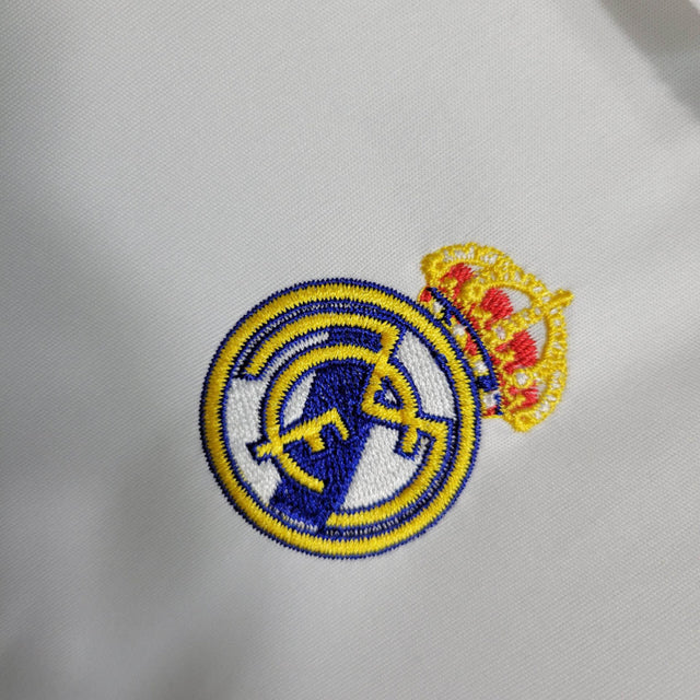Kit Infantil Real Madrid I Retrô 11/12 - Adidas - Branco com detalhes em dourado