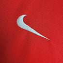 Kit Infantil Retrô Arsenal I 2004/2005 - Nike - Vermelho com detalhes em branco e amarelo