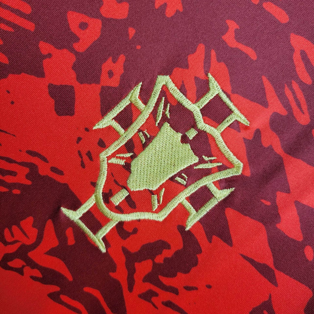 Camisa Seleção de Portugal Edição especial 24/25 - Torcedor Nike Masculina - Vermelha com detalhes em verde