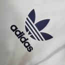 Jaqueta Corta-Vento Real Madrid 23/24 - Masculina Adidas - Azul e branca