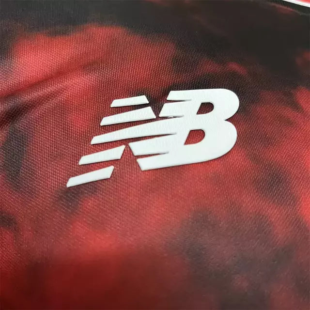 Camisa São Paulo III 24/25 - Jogador New Balance Masculina - Vermelha com detalhes em preto