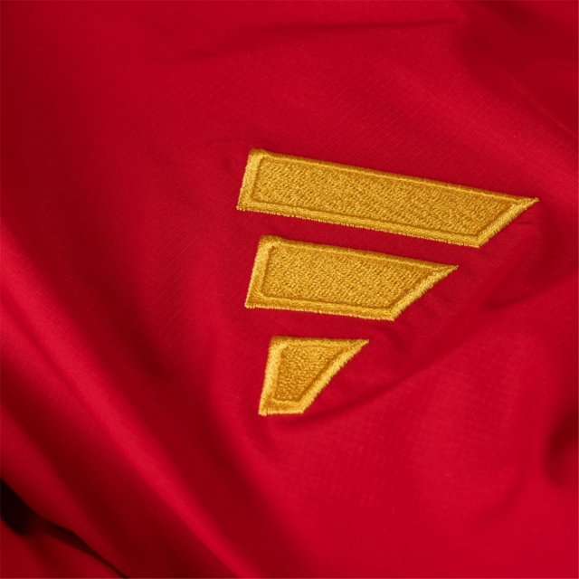 Jaqueta Corta-Vento Seleção Espanha I 24/25 - Masculina Puma - Vermelha com detalhes em amarelo