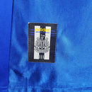 Camisa Newcastle United II Retrô 1998/1999 - Masculina Adidas - Azul com detalhes em dourado