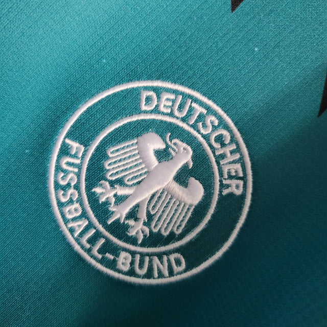 Camisa Retrô Seleção da Alemanha II 1994 - Masculina Adidas - Verde com detalhes em amarelo e vermelho